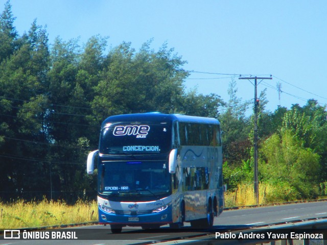 Pullman Eme Bus 238 na cidade de Chillán, Ñuble, Bío-Bío, Chile, por Pablo Andres Yavar Espinoza. ID da foto: 11856793.