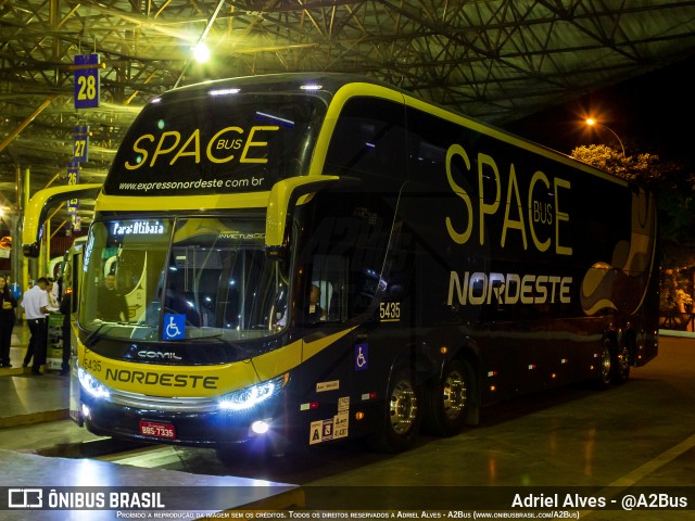 Expresso Nordeste 5435 na cidade de Maringá, Paraná, Brasil, por Adriel Alves - @A2Bus. ID da foto: 11856734.