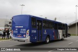 BB Transportes e Turismo 27.525 na cidade de Barueri, São Paulo, Brasil, por Douglas Célio Brandao. ID da foto: :id.