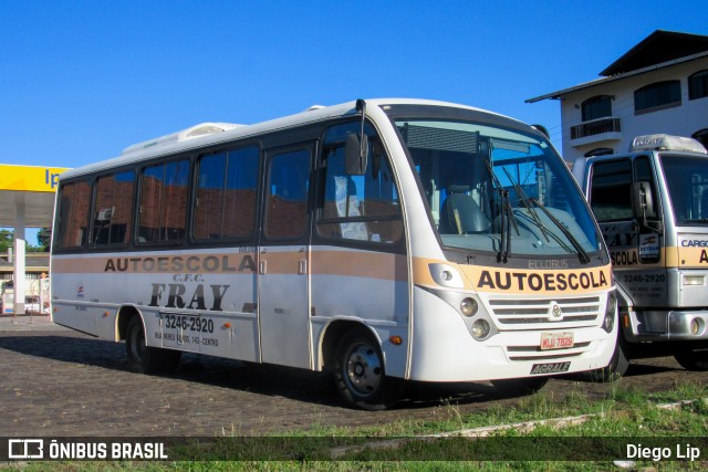 Auto Escola Fray 7829 na cidade de Fraiburgo, Santa Catarina, Brasil, por Diego Lip. ID da foto: 11862797.