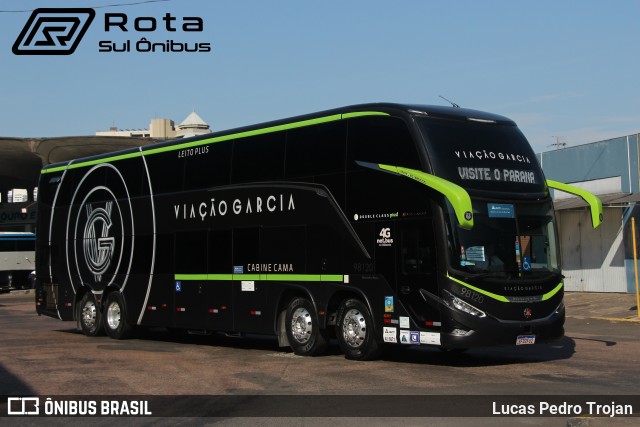 Viação Garcia 98120 na cidade de Porto Alegre, Rio Grande do Sul, Brasil, por Lucas Pedro Trojan. Número da foto: #11863131.