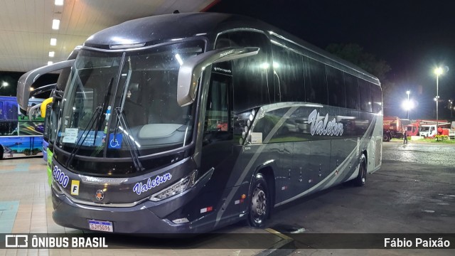 Valetur Transportes Locação e Turismo 8000 na cidade de Uberaba, Minas Gerais, Brasil, por Fábio Paixão. ID da foto: 11866263.