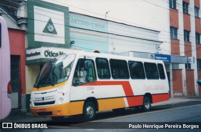 Viação Santo Antônio e Turismo 2268 na cidade de Barra do Piraí, Rio de Janeiro, Brasil, por Paulo Henrique Pereira Borges. ID da foto: 11866131.