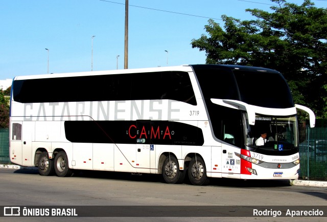 Auto Viação Catarinense 3719 na cidade de São Paulo, São Paulo, Brasil, por Rodrigo  Aparecido. ID da foto: 11864942.