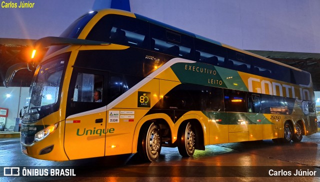 Empresa Gontijo de Transportes 25050 na cidade de Goiânia, Goiás, Brasil, por Carlos Júnior. Número da foto: #11867189.