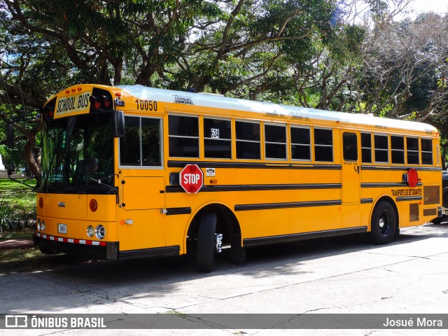 Autobuses sin identificación - Costa Rica 10050 na cidade de San José, Costa Rica, por Josué Mora. Número da foto: #11870469.