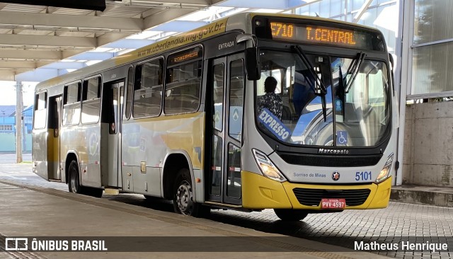 Viação Sorriso de Minas 5101 na cidade de Uberlândia, Minas Gerais, Brasil, por Matheus Henrique. Número da foto: #11869761.