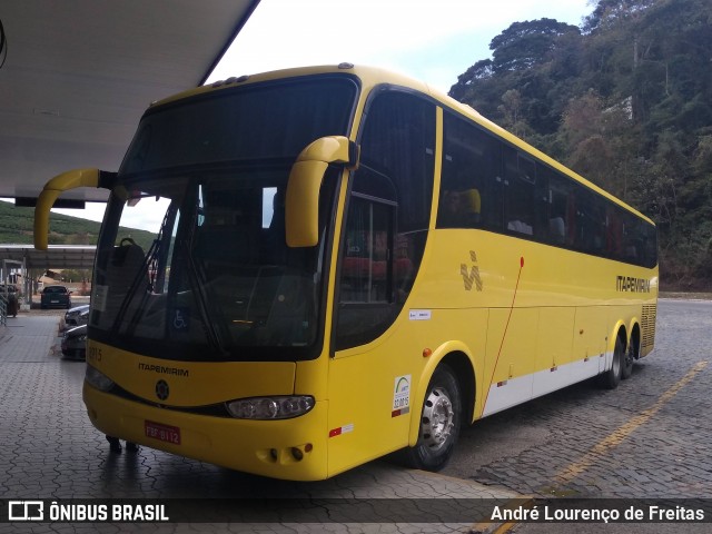 Viação Itapemirim 8915 na cidade de Manhuaçu, Minas Gerais, Brasil, por André Lourenço de Freitas. ID da foto: 11873598.