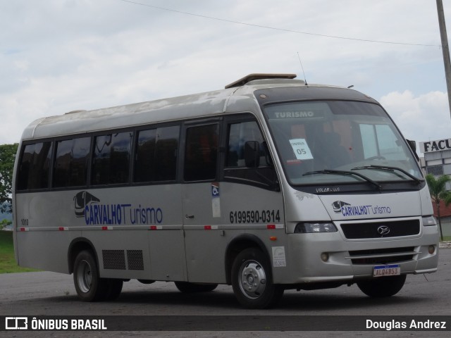 Carvalho Turismo 1010 na cidade de Trindade, Goiás, Brasil, por Douglas Andrez. Número da foto: #11873511.