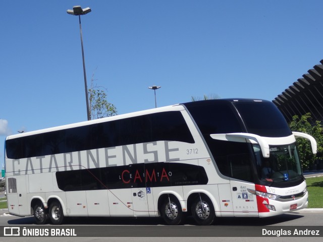 Auto Viação Catarinense 3712 na cidade de Florianópolis, Santa Catarina, Brasil, por Douglas Andrez. ID da foto: 11873074.