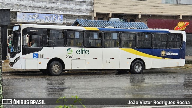 Viação Elite 2318 na cidade de Volta Redonda, Rio de Janeiro, Brasil, por João Victor Rodrigues Rocha. ID da foto: 11872323.