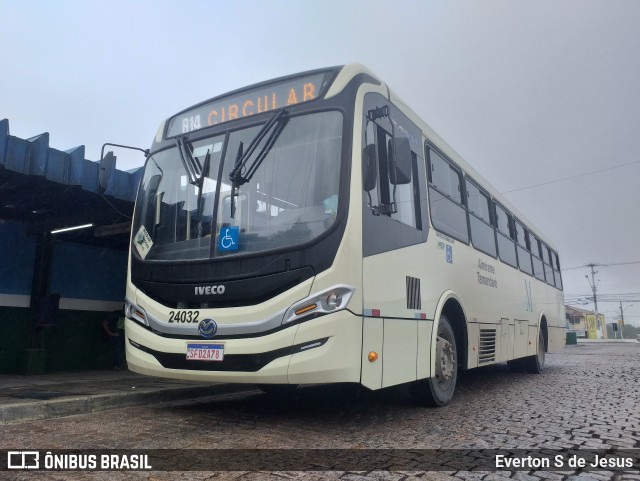 Viação Antonina 24032 na cidade de Almirante Tamandaré, Paraná, Brasil, por Everton S de Jesus. ID da foto: 11875091.