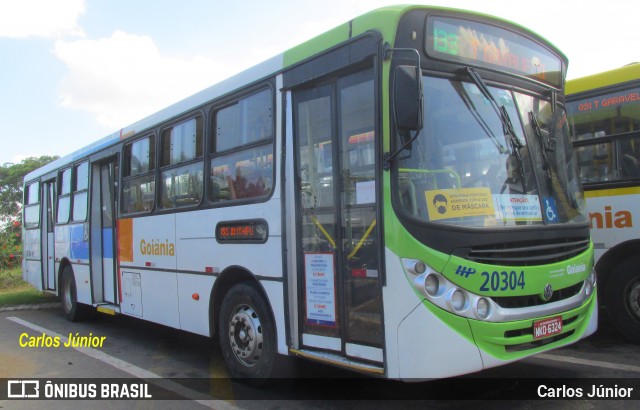 HP Transportes Coletivos 20304 na cidade de Aparecida de Goiânia, Goiás, Brasil, por Carlos Júnior. Número da foto: #11876956.