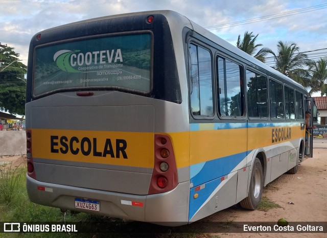 Escolares KUZ4G63 na cidade de Piúma, Espírito Santo, Brasil, por Everton Costa Goltara. ID da foto: 11874866.