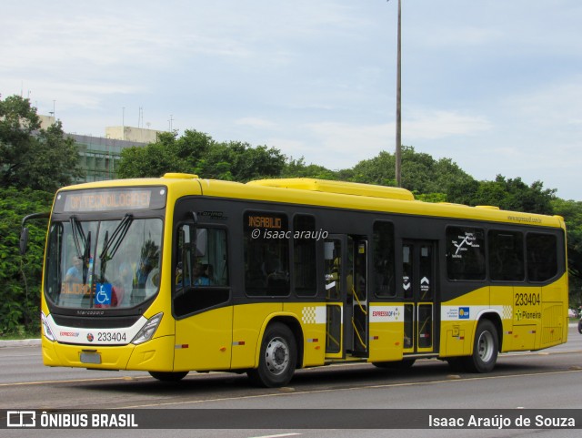 Viação Pioneira 233404 na cidade de Brasília, Distrito Federal, Brasil, por Isaac Araújo de Souza. Número da foto: #11875145.