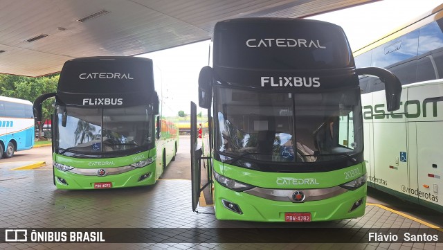 Catedral Turismo 20331 na cidade de Uberaba, Minas Gerais, Brasil, por Flávio  Santos. Número da foto: #11874829.