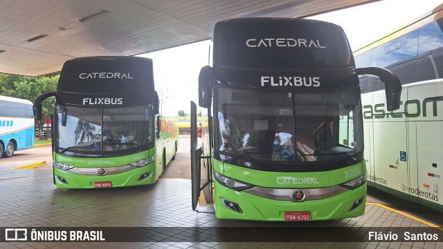 Catedral Turismo 20331 na cidade de Uberaba, Minas Gerais, Brasil, por Flávio  Santos. ID da foto: 11874829.