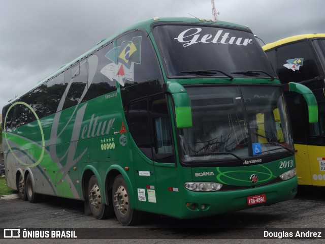 Geltur Turismo 2013 na cidade de Trindade, Goiás, Brasil, por Douglas Andrez. ID da foto: 11878381.