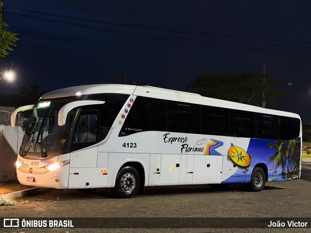Expresso Floriano 4123 na cidade de Teresina, Piauí, Brasil, por João Victor. Número da foto: #11883229.