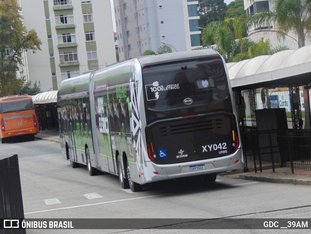 Transporte Coletivo Glória XY042 na cidade de Curitiba, Paraná, Brasil, por GDC __39AM. ID da foto: 11881991.