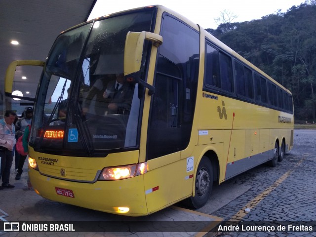 Viação Itapemirim 9001 na cidade de Manhuaçu, Minas Gerais, Brasil, por André Lourenço de Freitas. ID da foto: 11881408.