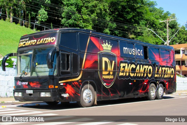Musical Encanto Latino 3459 na cidade de Guaraciaba, Santa Catarina, Brasil, por Diego Lip. Número da foto: #11881021.