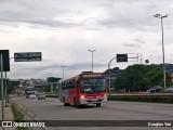 Viação Santa Edwiges 69233 na cidade de Contagem, Minas Gerais, Brasil, por Douglas Yuri. Número da foto: #:id.