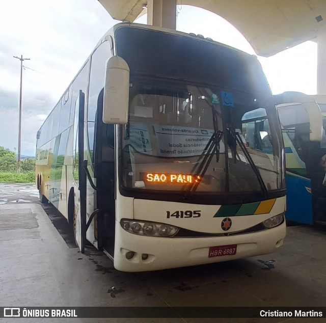 Empresa Gontijo de Transportes 14195 na cidade de Montes Claros, Minas Gerais, Brasil, por Cristiano Martins. ID da foto: 11835588.