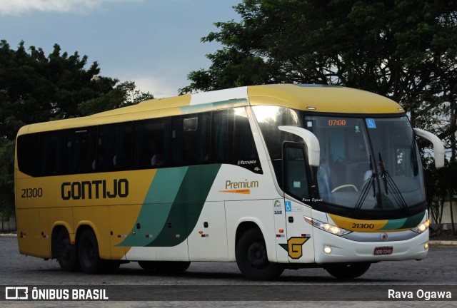 Empresa Gontijo de Transportes 21300 na cidade de Vitória da Conquista, Bahia, Brasil, por Rava Ogawa. ID da foto: 11884321.