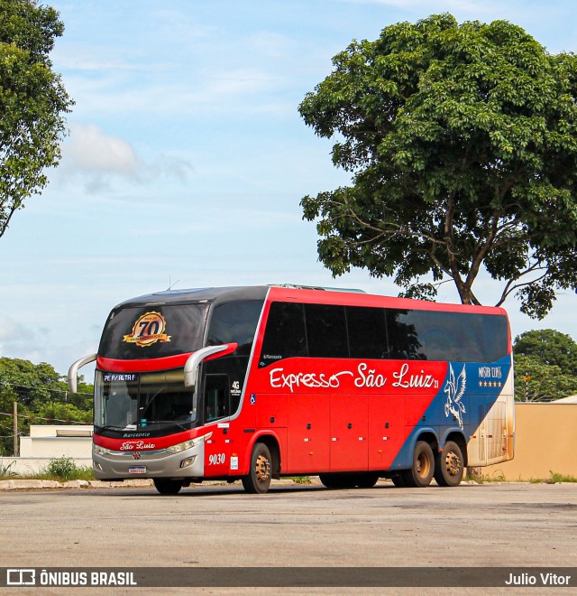 Expresso São Luiz 9030 na cidade de Alta Floresta, Mato Grosso, Brasil, por Julio Vitor. Número da foto: #11883354.