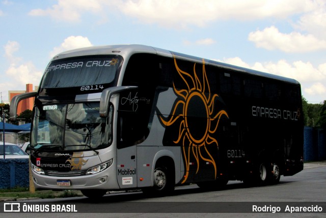 Empresa Cruz 60114 na cidade de São Paulo, São Paulo, Brasil, por Rodrigo  Aparecido. Número da foto: #11887720.