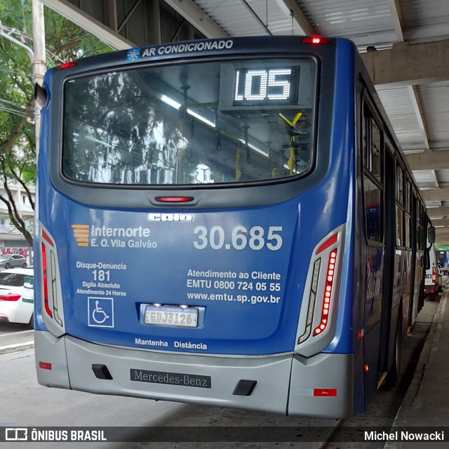 Empresa de Ônibus Vila Galvão 30.685 na cidade de São Paulo, São Paulo, Brasil, por Michel Nowacki. Número da foto: #11888221.
