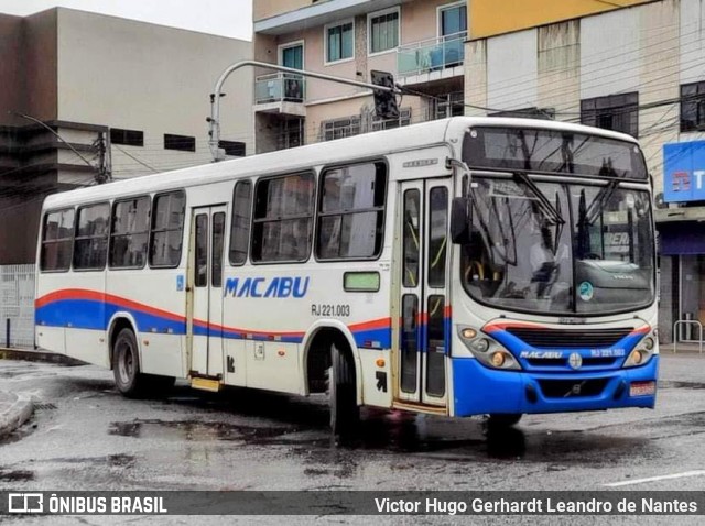 Transportadora Macabu RJ 221.003 na cidade de Macaé, Rio de Janeiro, Brasil, por Victor Hugo Gerhardt Leandro de Nantes. Número da foto: #11886087.