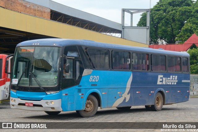 Exdil - Expresso Divinopolitano 820 na cidade de Divinópolis, Minas Gerais, Brasil, por Murilo da Silva. ID da foto: 11887394.