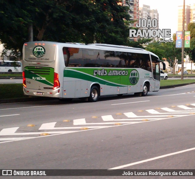 Turismo Três Amigos RJ 502.200 na cidade de Rio de Janeiro, Rio de Janeiro, Brasil, por João Lucas Rodrigues da Cunha. Número da foto: #11886512.