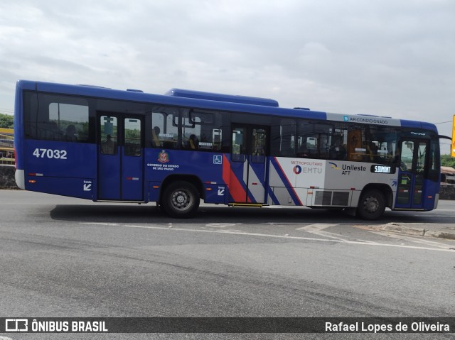 ATT - Alto Tietê Transportes 47.032 na cidade de Guarulhos, São Paulo, Brasil, por Rafael Lopes de Oliveira. Número da foto: #11889731.