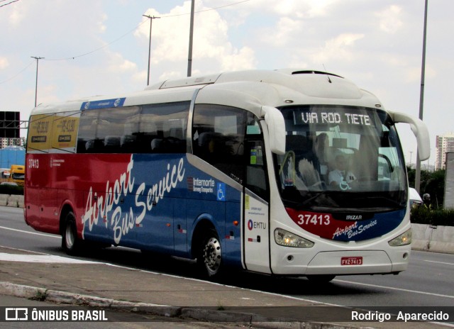 Airport Bus Service 37413 na cidade de São Paulo, São Paulo, Brasil, por Rodrigo  Aparecido. Número da foto: #11892868.