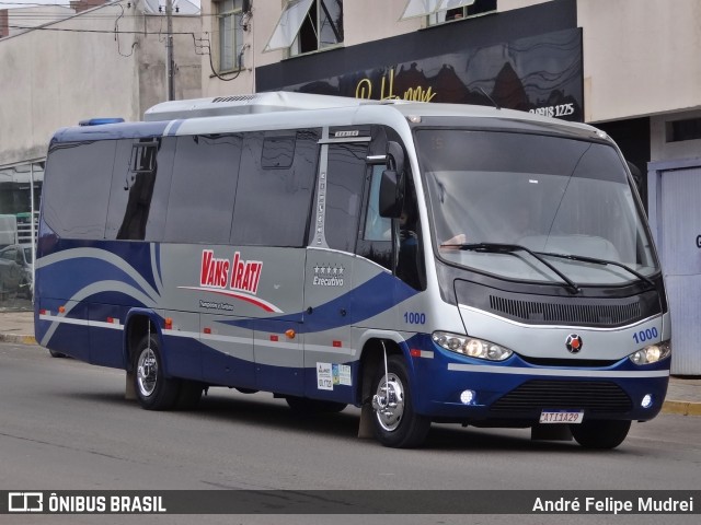 Vans Irati Transportes 1000 na cidade de Irati, Paraná, Brasil, por André Felipe Mudrei. ID da foto: 11893035.