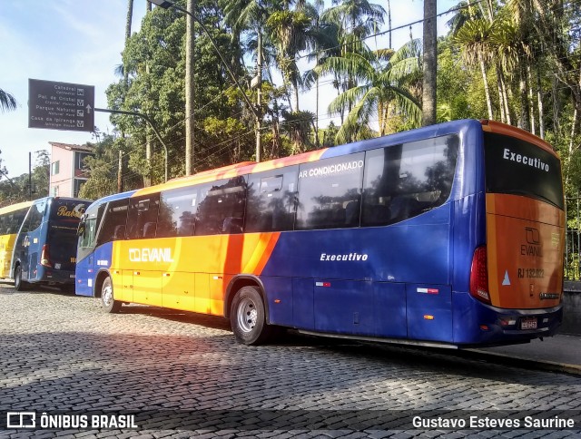 Evanil Transportes e Turismo RJ 132.022 na cidade de Petrópolis, Rio de Janeiro, Brasil, por Gustavo Esteves Saurine. Número da foto: #11897038.