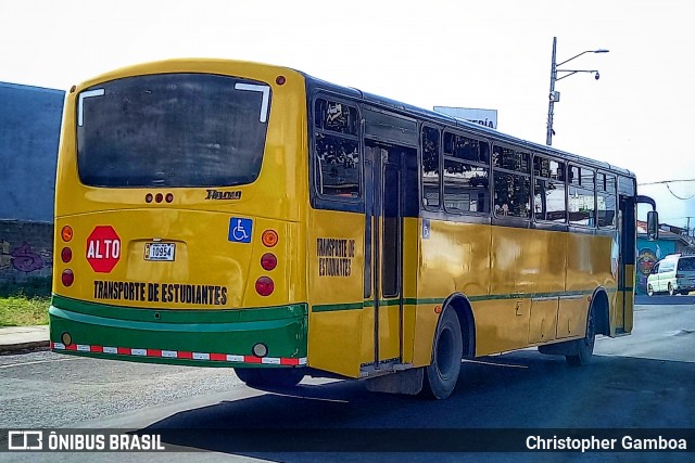Escalamon SJB 10954 na cidade de Occidental, Cartago, Cartago, Costa Rica, por Christopher Gamboa. Número da foto: #11897478.