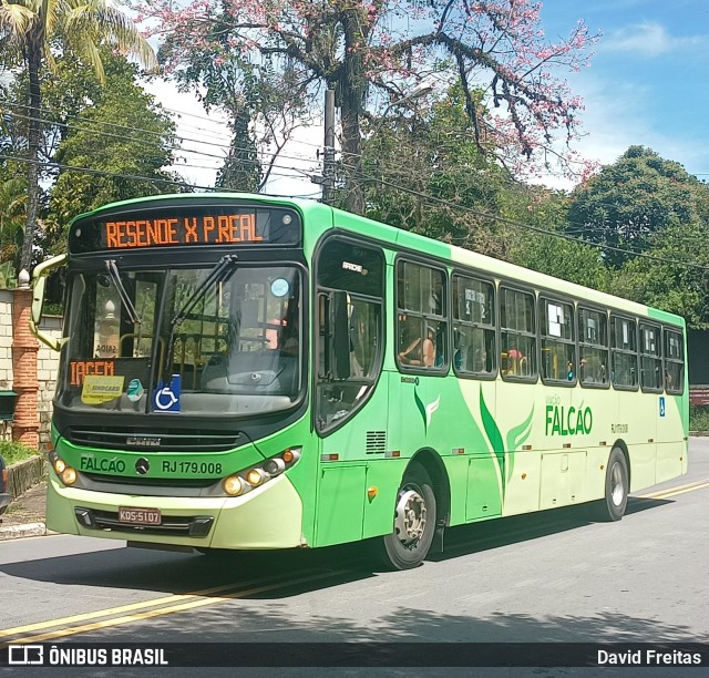 Viação Falcão RJ 179.008 na cidade de Barra Mansa, Rio de Janeiro, Brasil, por David Freitas. ID da foto: 11898082.