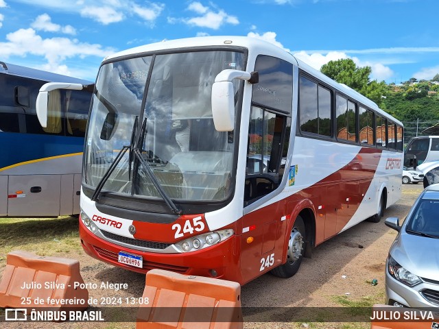 Castro Tur 245 na cidade de Porto Alegre, Rio Grande do Sul, Brasil, por JULIO SILVA. Número da foto: #11898268.