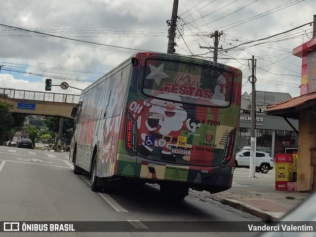 Pêssego Transportes 4 7200 na cidade de São Paulo, São Paulo, Brasil, por Vanderci Valentim. Número da foto: #11898862.