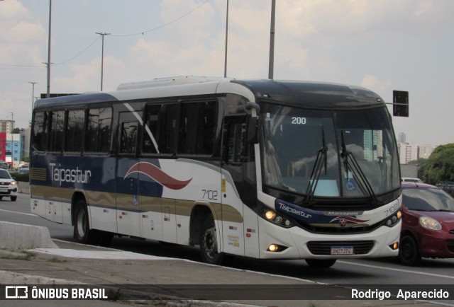 Taipastur Transportes Turísticos 7102 na cidade de São Paulo, São Paulo, Brasil, por Rodrigo  Aparecido. ID da foto: 11900220.