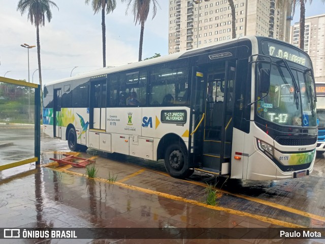 Viação Guaianazes 01 179 na cidade de Santo André, São Paulo, Brasil, por Paulo Mota. Número da foto: #11902020.