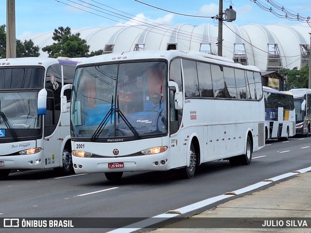 Ônibus Particulares 2001 na cidade de Porto Alegre, Rio Grande do Sul, Brasil, por JULIO SILVA. ID da foto: 11903363.