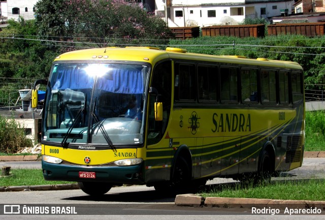 Viação Sandra 0600 na cidade de Conselheiro Lafaiete, Minas Gerais, Brasil, por Rodrigo  Aparecido. ID da foto: 11902072.