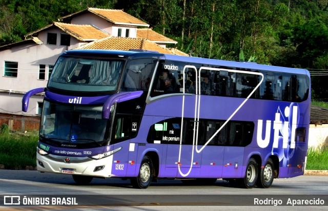 UTIL - União Transporte Interestadual de Luxo 13102 na cidade de Conselheiro Lafaiete, Minas Gerais, Brasil, por Rodrigo  Aparecido. Número da foto: #11902075.