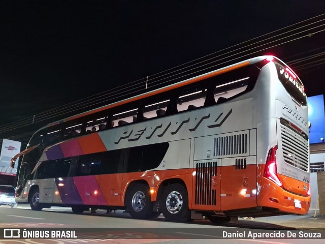 Transportadora Turística Petitto 6500 na cidade de Jaboticabal, São Paulo, Brasil, por Daniel Aparecido De Souza. Número da foto: #11905791.