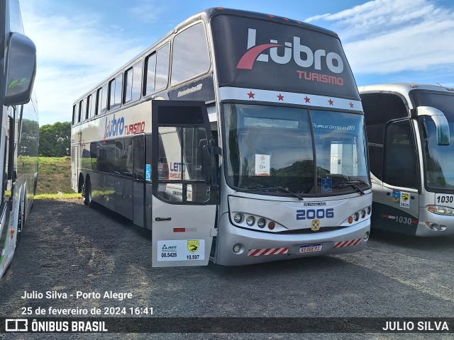 Lubro Transportes e Turismo 2006 na cidade de Porto Alegre, Rio Grande do Sul, Brasil, por JULIO SILVA. ID da foto: 11903964.